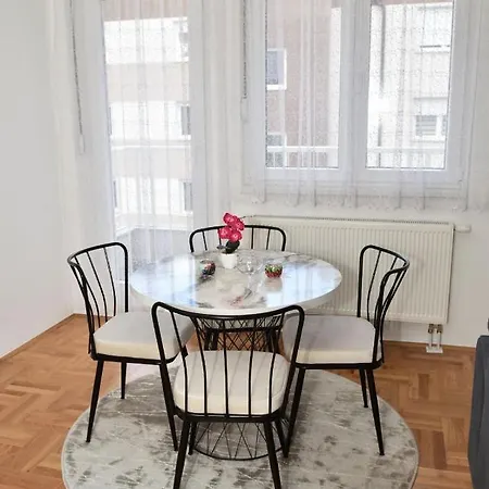 Apartman Planinski Raj Pale