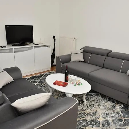Planinski Raj Apartman